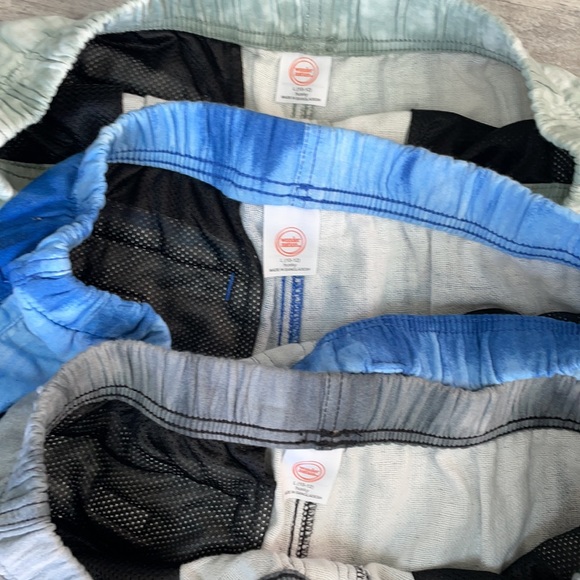 NWT large Husky Wonder Nation Buckle-Up Shorts bundle - Picture 8 of 8